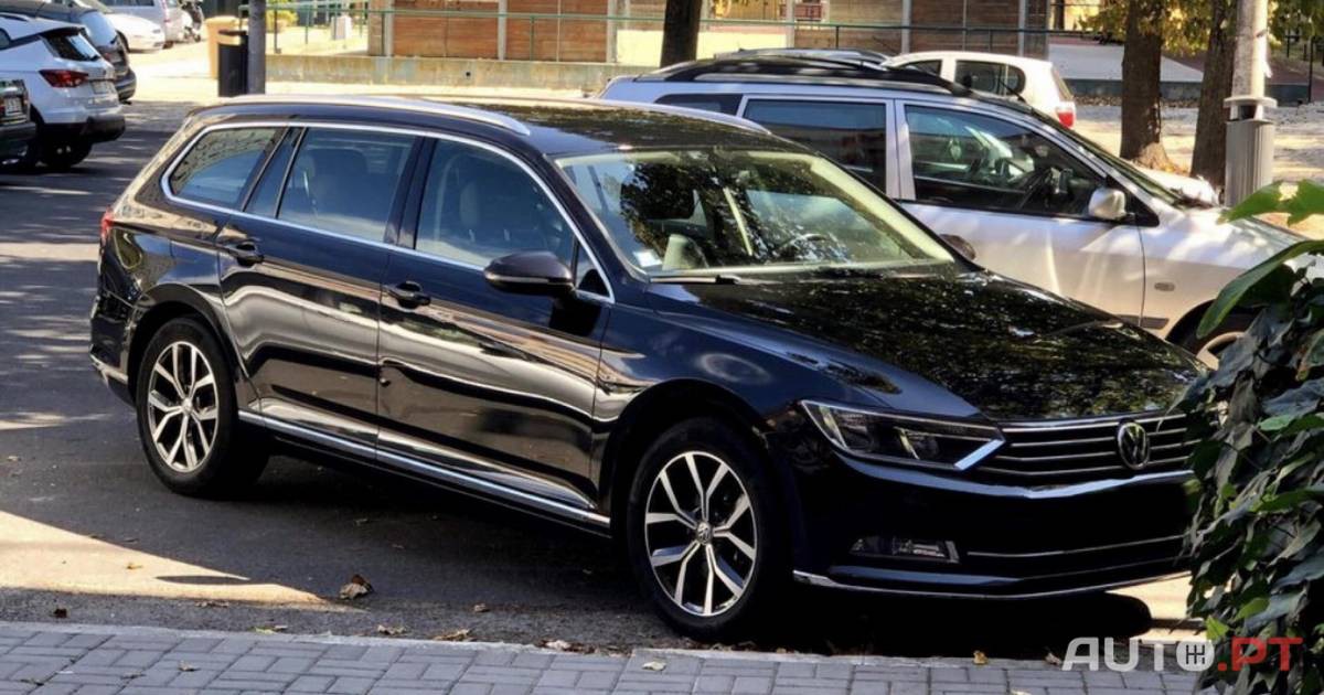 Volkswagen Passat Variant Highline - 2015 - 180 000 Kms