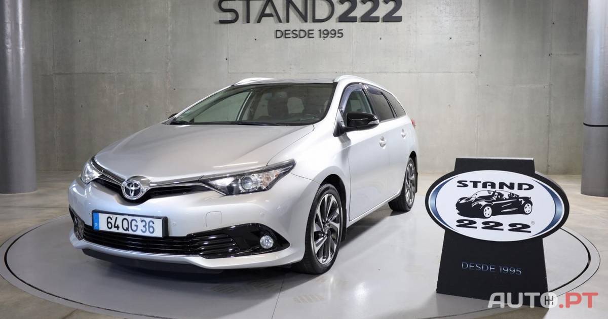 Toyota Auris TS 1.6 D-4D C. P. Sport+Navi - 2015 - 114 000 Kms