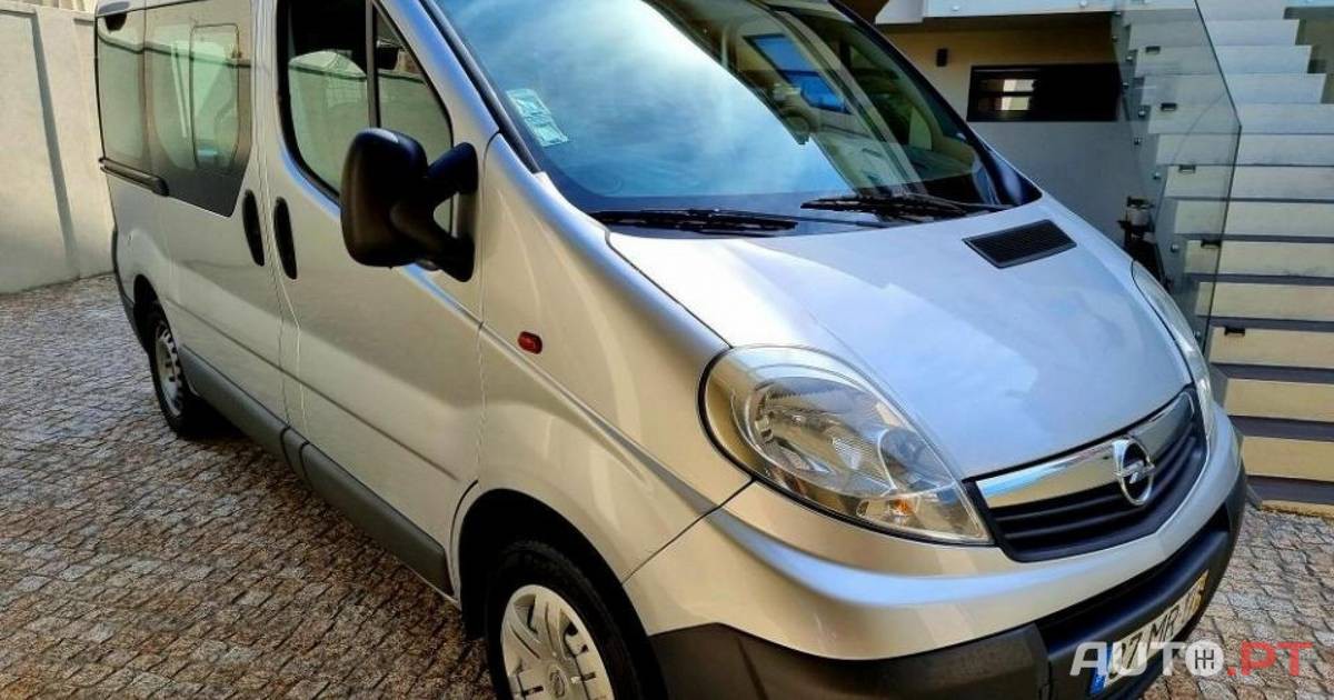 Opel Vivaro 2.0 CDTi L1H1 2.7T 6L - 2012 - 320 000 Kms