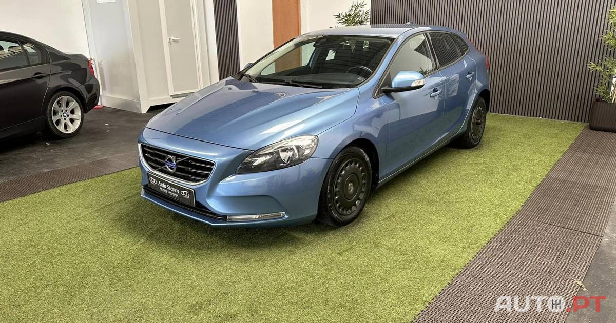 Volvo V40 Eco Kinetic - 2014 - 178 000 Kms