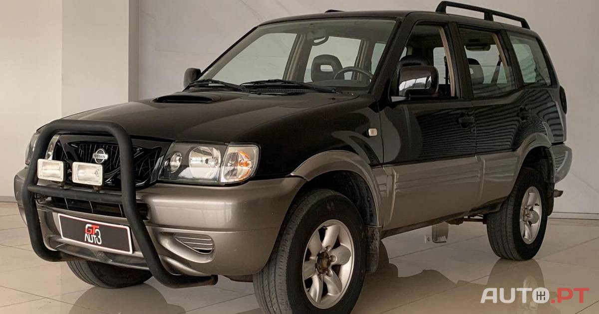 Nissan Terrano II 2.7 TDi Luxury 7 LUGARES - 2000 - 259 000 Kms