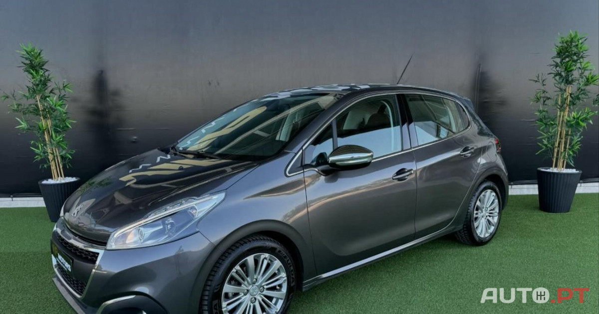 Peugeot 208 Allure - 2019 - 128 000 Kms