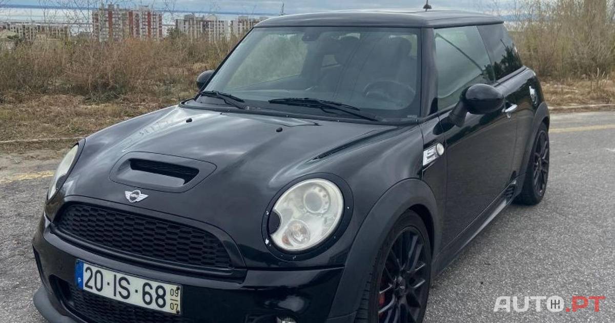 MINI John Cooper Works Standard - 2010 - 99 000 Kms